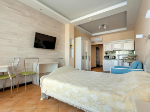 Апартаменты Актёр Гелакси 8