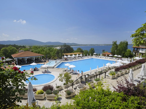 Lyuks s Dvumya Spalnyami u Morya v Santa Marina Sozopol Flat