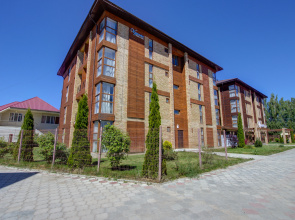 Vzmorie De Luxe Hotel