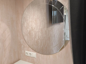 Квартира просторная на Богдана Хмельницкого