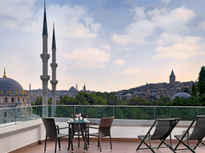 Отель Port Bosphorus