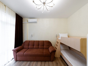Red Apartments Art Layt Siti Monro Apartments