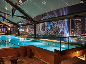 Отель 25hours Hotel Dubai One Central