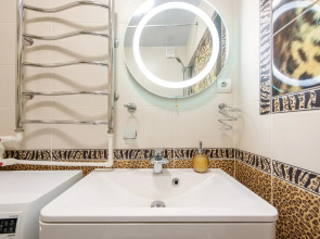 Апартаменты Яр-сутки на Московском 159