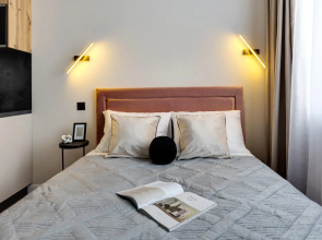 Апартаменты Уютная Дизайнерская Студия у Метро Ботанический Сад