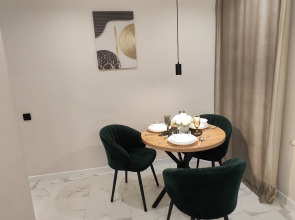 Квартира NATALI Aparts 73в.2