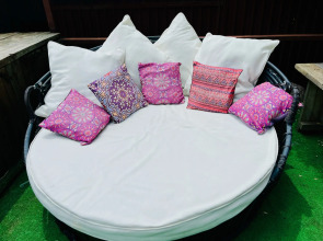 Гостевой дом Солнечная долина коттеджи Гости-24