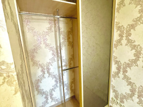 Апартаменты двухкомнатные в Центре Города на 5 этаже (рядом с набережной р. Волга)