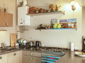 Апартаменты рядом с мостом через Большую Невку