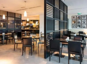 Holiday Inn Express Dubai Airport an IHG Hotel