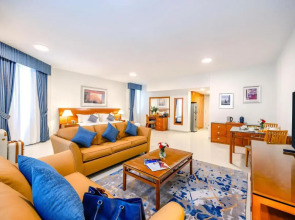 Golden Sands Hotel Apartments