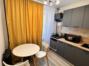 Uyutnaya Dvukhkomnatnaya V Shage Ot Istoricheskogo Tsentra Dlya 8 Gostey Flat