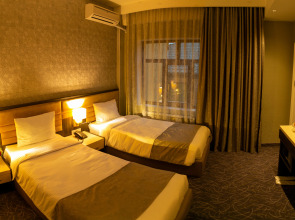 Отель Parkway Inn Hotel & Spa
