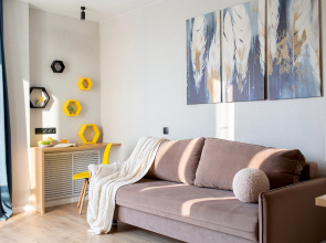 Aparts Na Surikova Apartments