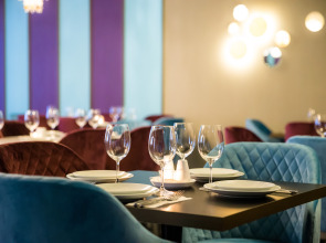 Отель Brosse Garden