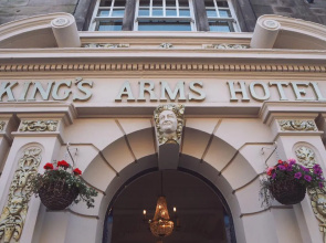 Royal Kings Arms Hotel