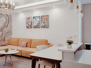 Апартаменты Шикарные В центре с видом на Золотой мост и Русский мост