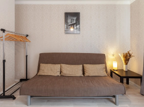 Квартира Уютная 2-к на Лукачева 10