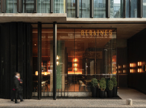 Debaines Santiago Hotel