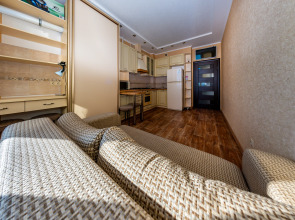 Квартира у Пляжа Парк Победы на 4 Гостей с Видом на Море