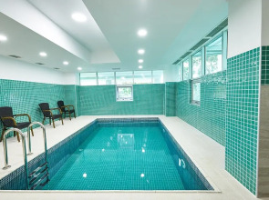 Отель Green Tower