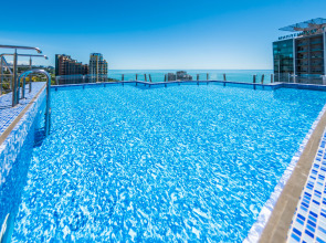 Вилла пентхаус с бассейном