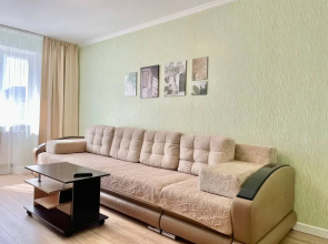 Uyutnaya Dvukhkomnatnaya V Tsentre Goroda Flat