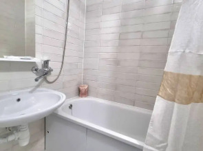 Однокомнатная квартира Natali apart в ЖК Зеленая Вертикаль на метро Лесопарковая