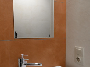 Апартаменты Современные у метро Покрышкина