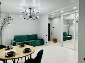 Апартаменты Unique Apart Изумруд рядом с Парком Ангелов, ФСК ЕЭС и Роскомнадзором на Мичурина 58/3