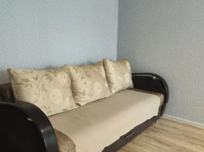 Квартира на улице 9 Января 68/1к2