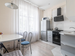 Апартаменты BelaTravel на Независимости 48