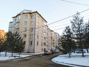 Квартира Просторная однокомнатная на ул. Ньютона