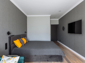 Апартаменты Двухкомнатные на Б.Окружной 2б