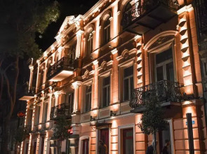 Heritage Hotel and Suites (by Travel Agency)