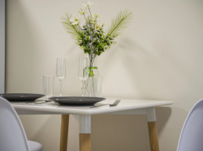 Апартаменты SunSet Хохлова 7