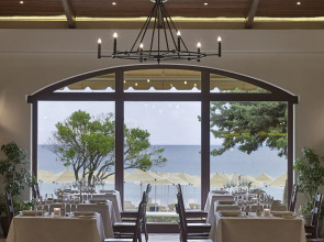 Отель Creta Maris