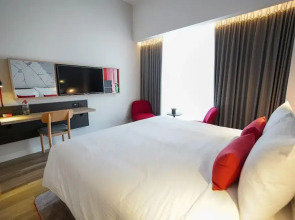 Отель IntercityHotel Dubai Jaddaf Waterfront