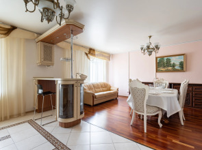 Апартаменты Атмосферная квартира в доме с музеем