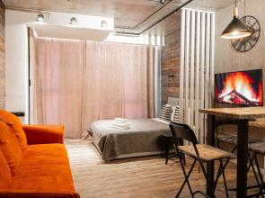 Апартаменты Lalapart Wooden Loft с дизайнерским ремонтом в ЖК Лайнер