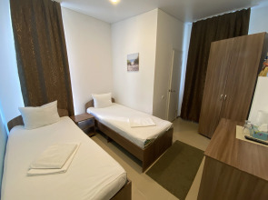 Отель White House