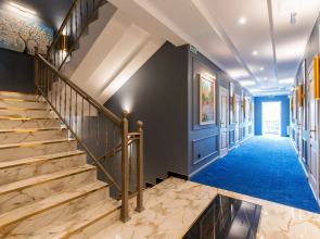 Отель Париж