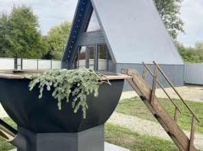 Hashtuk Frame Private House