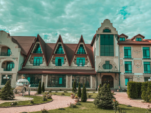 Berezhki-Holl Hotel
