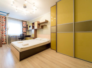 Апартаменты Пять Звёзд на Монакова 33