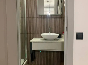 Квартира 2-комнатная уютная в центре в дизайнерском исполнении