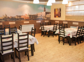 Отель Роял Кастл