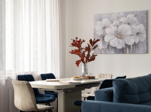 Квартира Кузнецовская 58к1