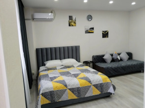 Квартира BGHouse у ТРК Мармелад