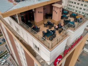 Отель Ramada by Wyndham Ulaanbaatar Citycenter